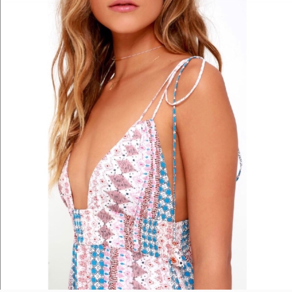 Lulu's Multicolor Geometric Maxi Dress